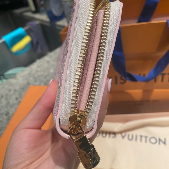 New with Box Louis Vuitton Limited Summer Stardust Collection Zippy Wallet - Picture 2 of 8